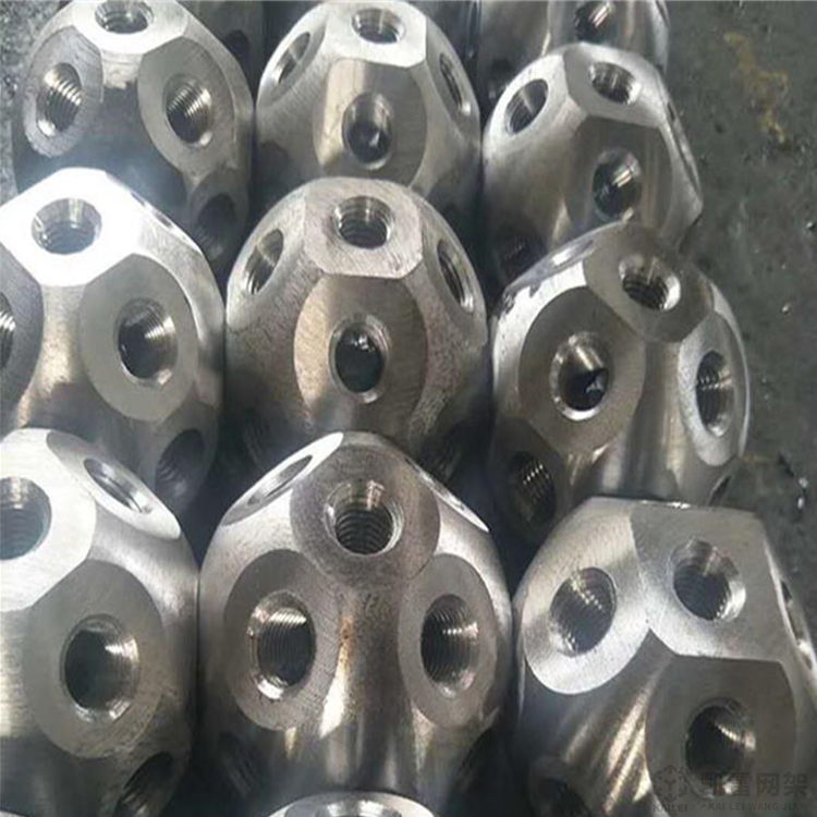 龙海螺栓球网架加工安装方法